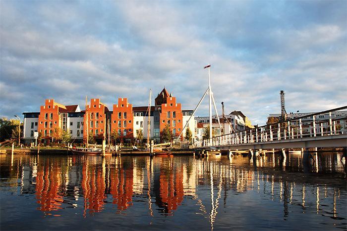 Hotel & Restaurant Alter Speicher Greifswald Esterno foto