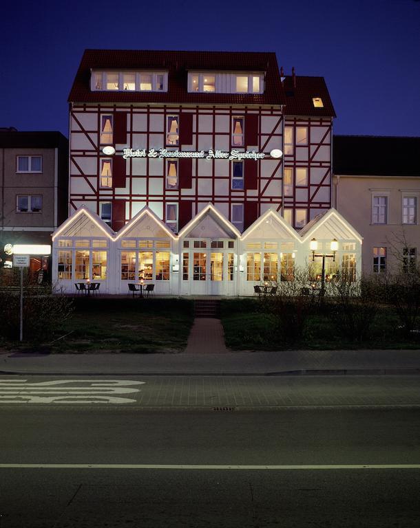 Hotel & Restaurant Alter Speicher Greifswald Esterno foto